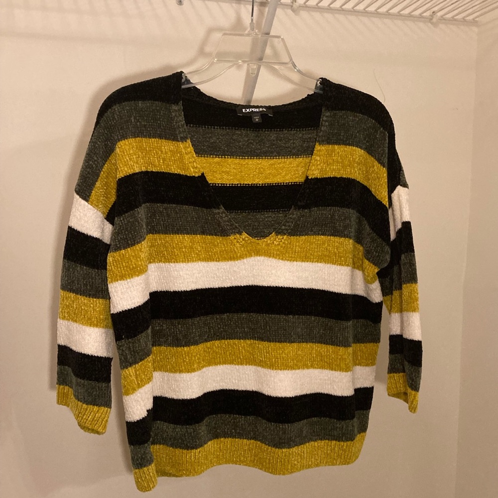 Warm, comfy Express striped sweater. Size S